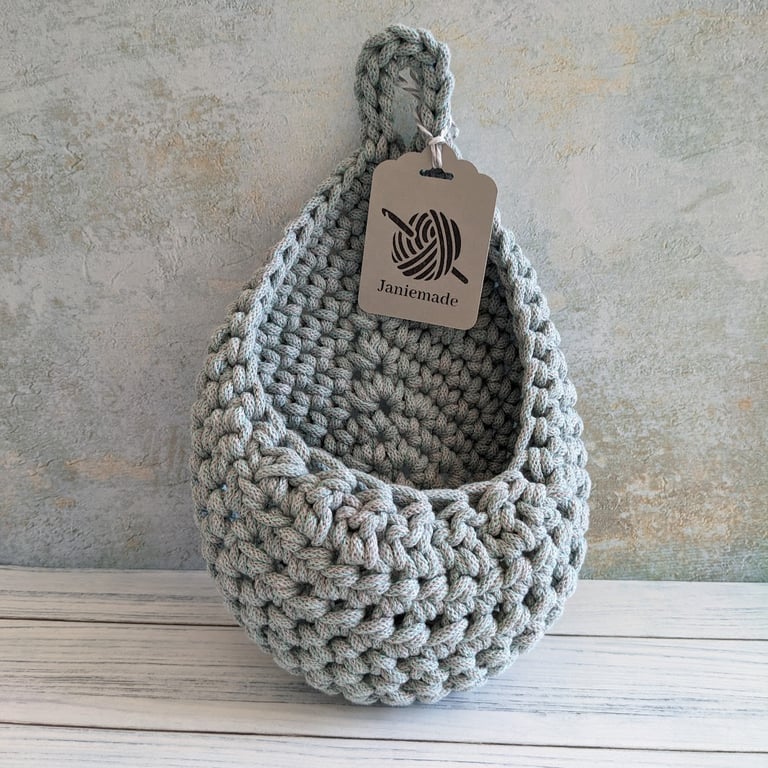  Raindrop hanging basket,teardrop basket, wall decor