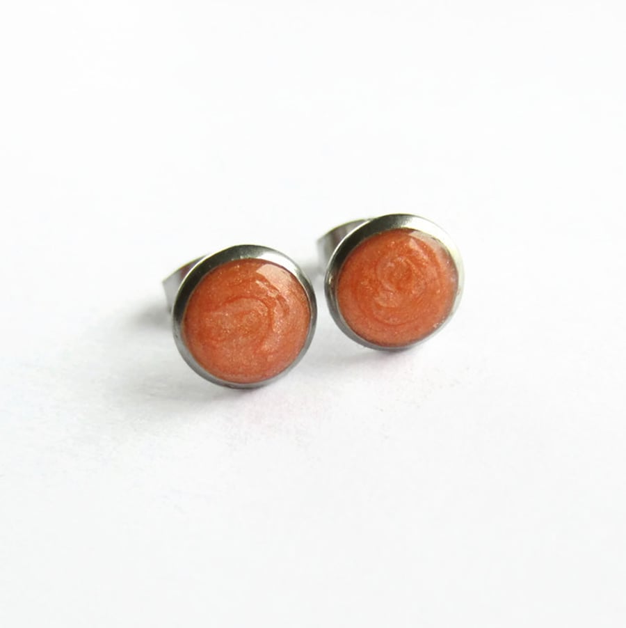 Orange Circle Stud Earrings - Hypoallergenic - 8mm