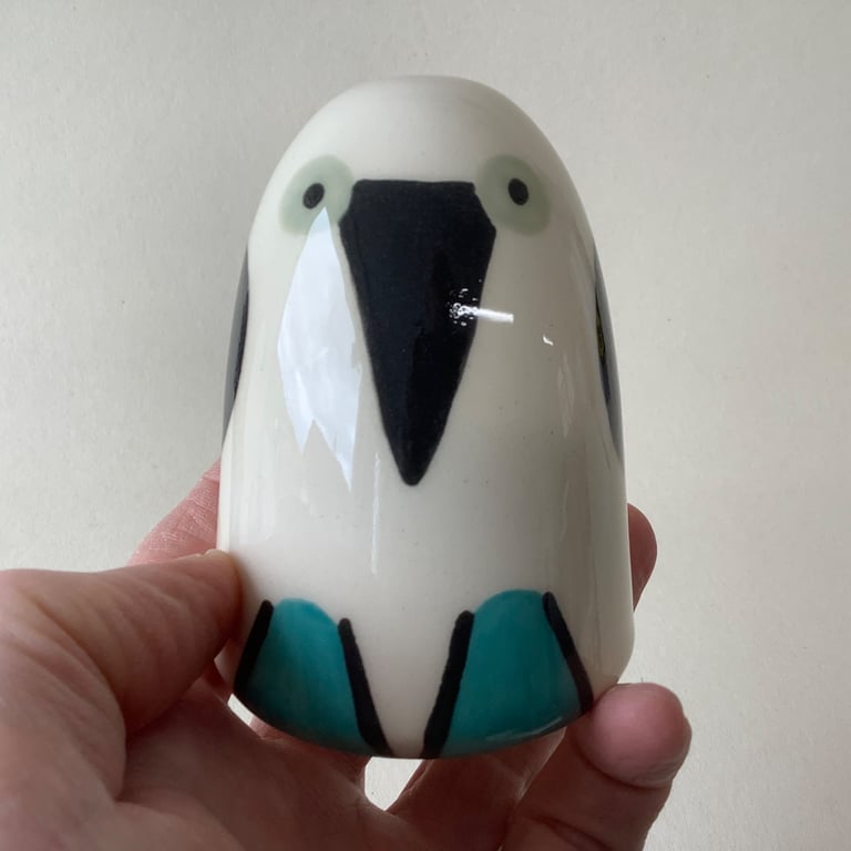 Large Wheel Thrown and Hand-Painted Ceramic Blue Booby Bird (9cm x 7cm)