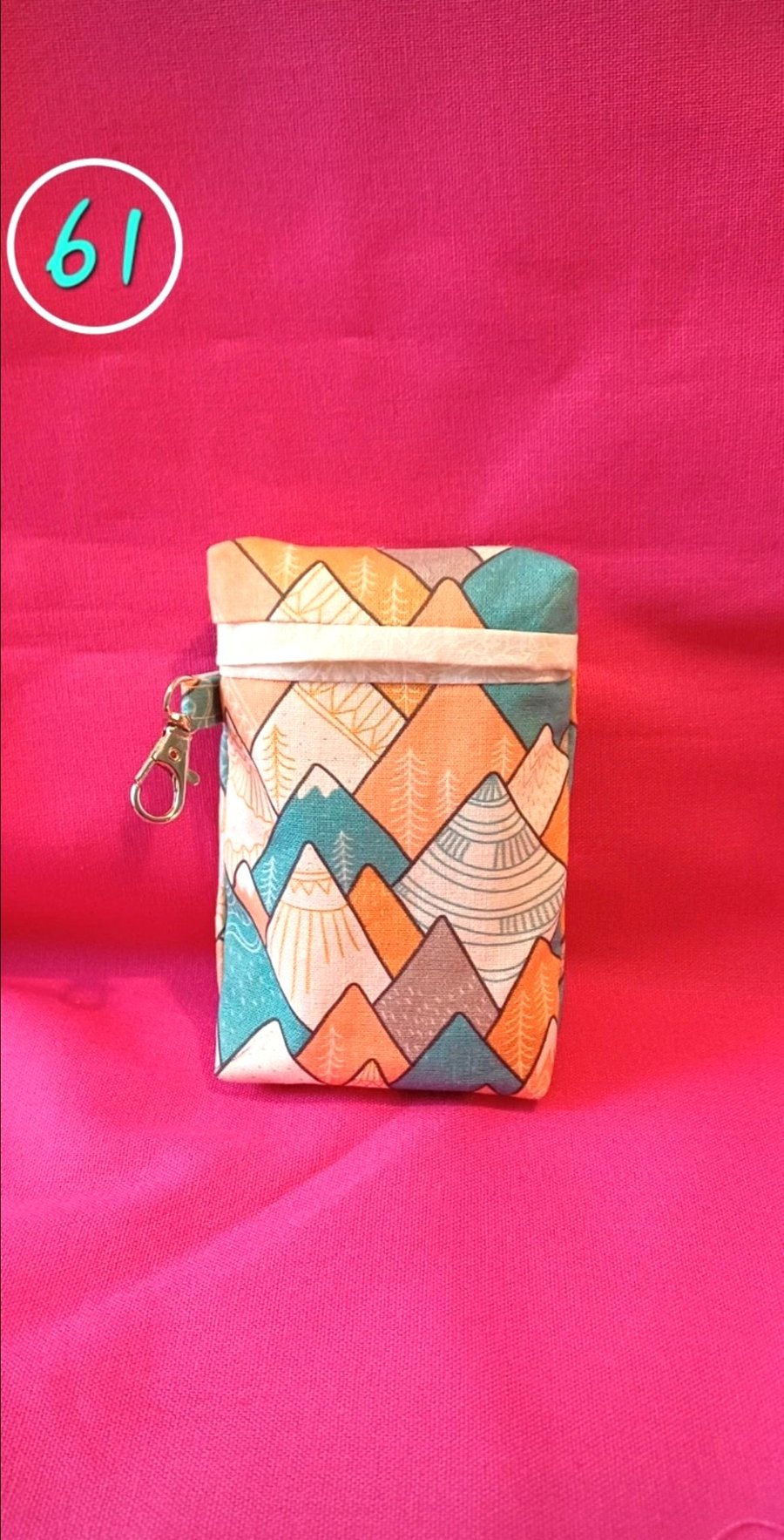 Tissue holder 