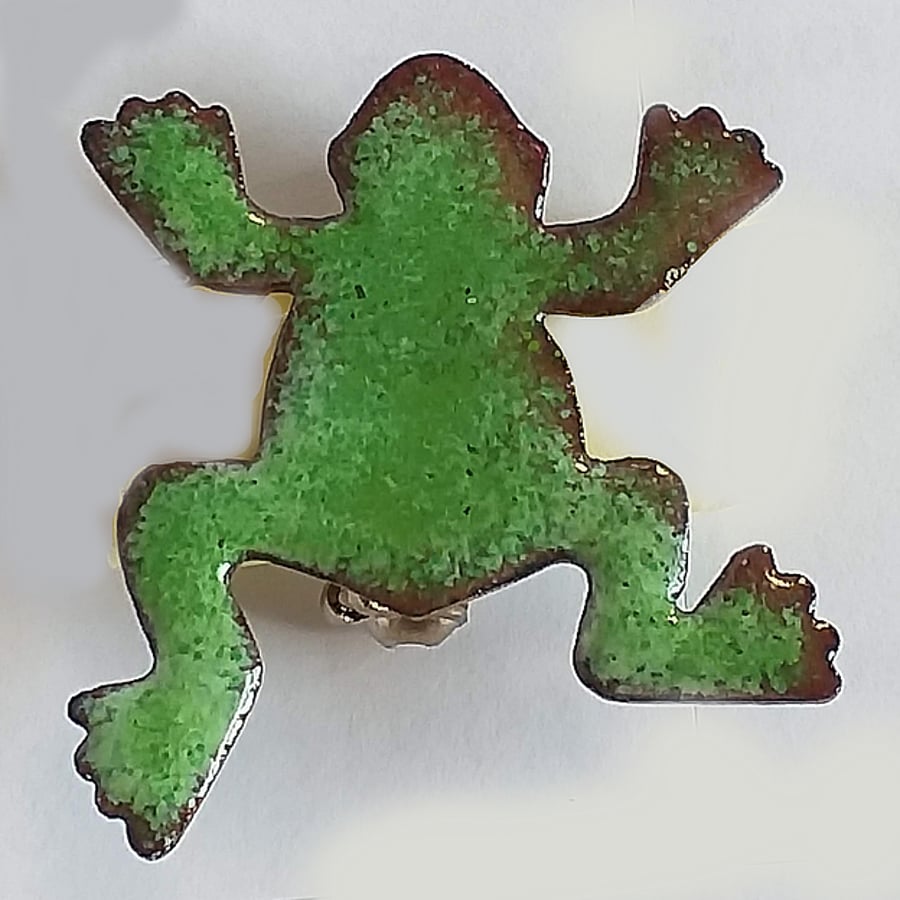 enamel brooch - green frog No2