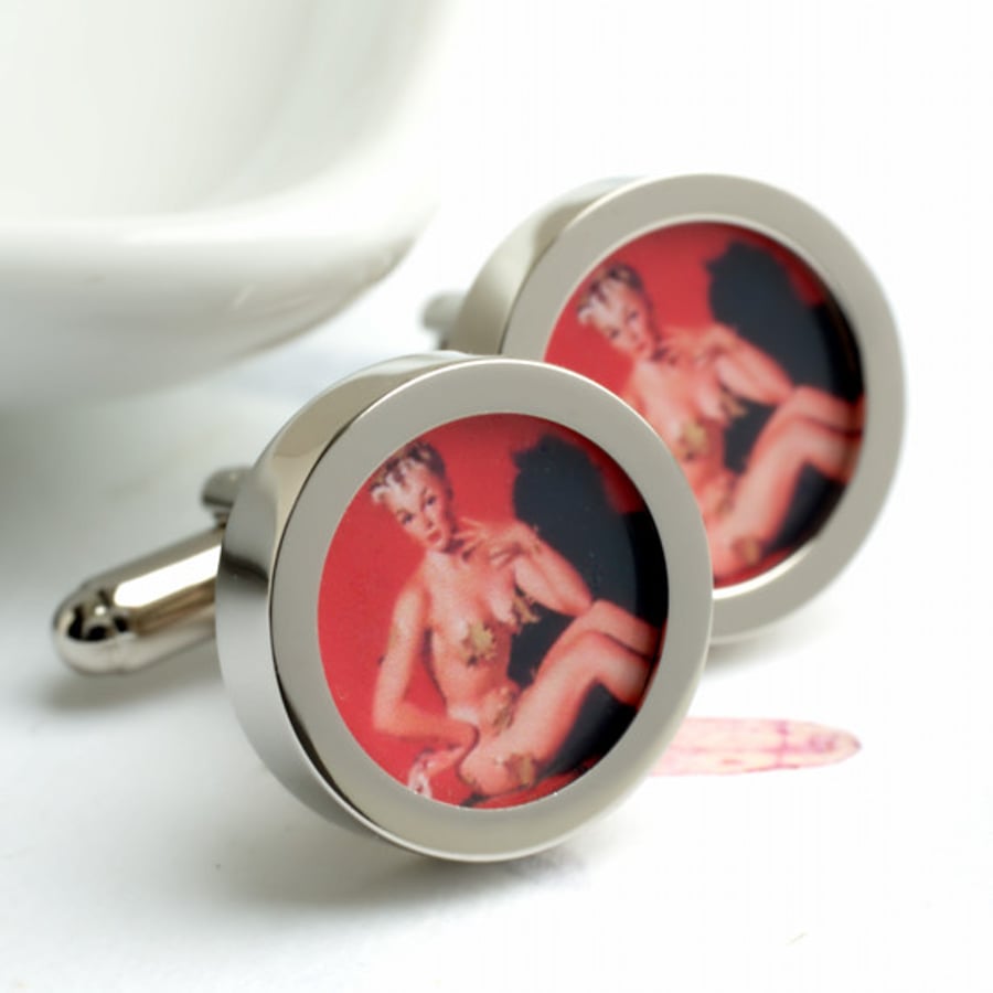  Nude Vintage Pin Up Cufflinks - Eve in Fig Leaves