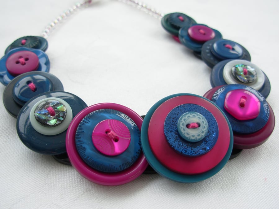  Button Necklace Peacock Feathers