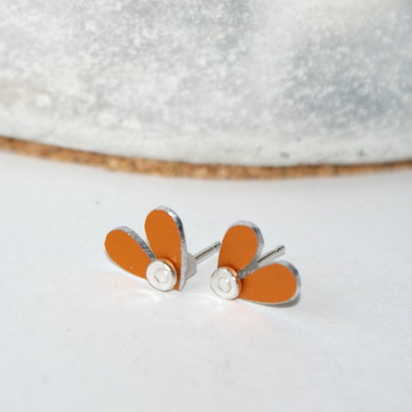 Colour pop petal studs - yellow orange