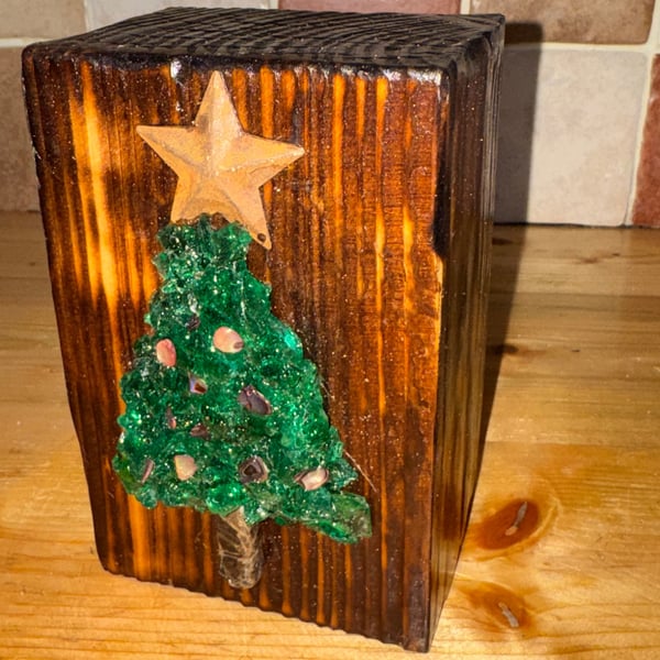 Rustic Christmas decoration recycled wood   
