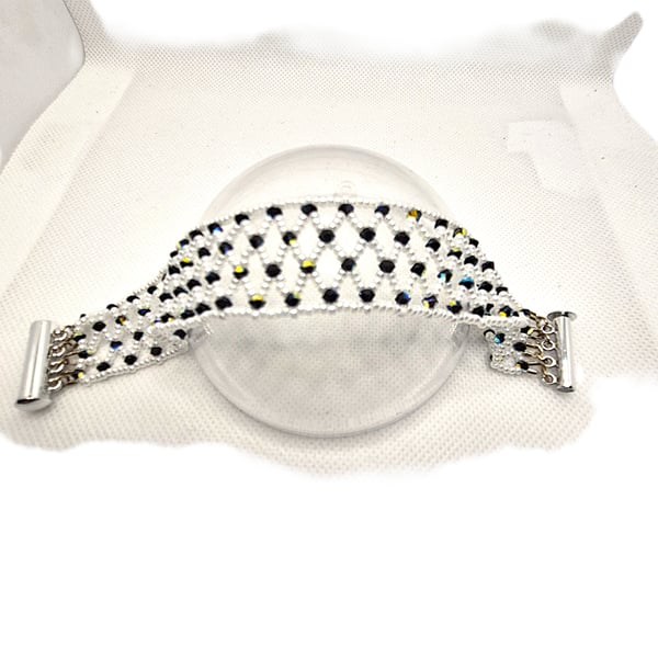 Seed bead netted cuff bracelet with Swarovski crystals