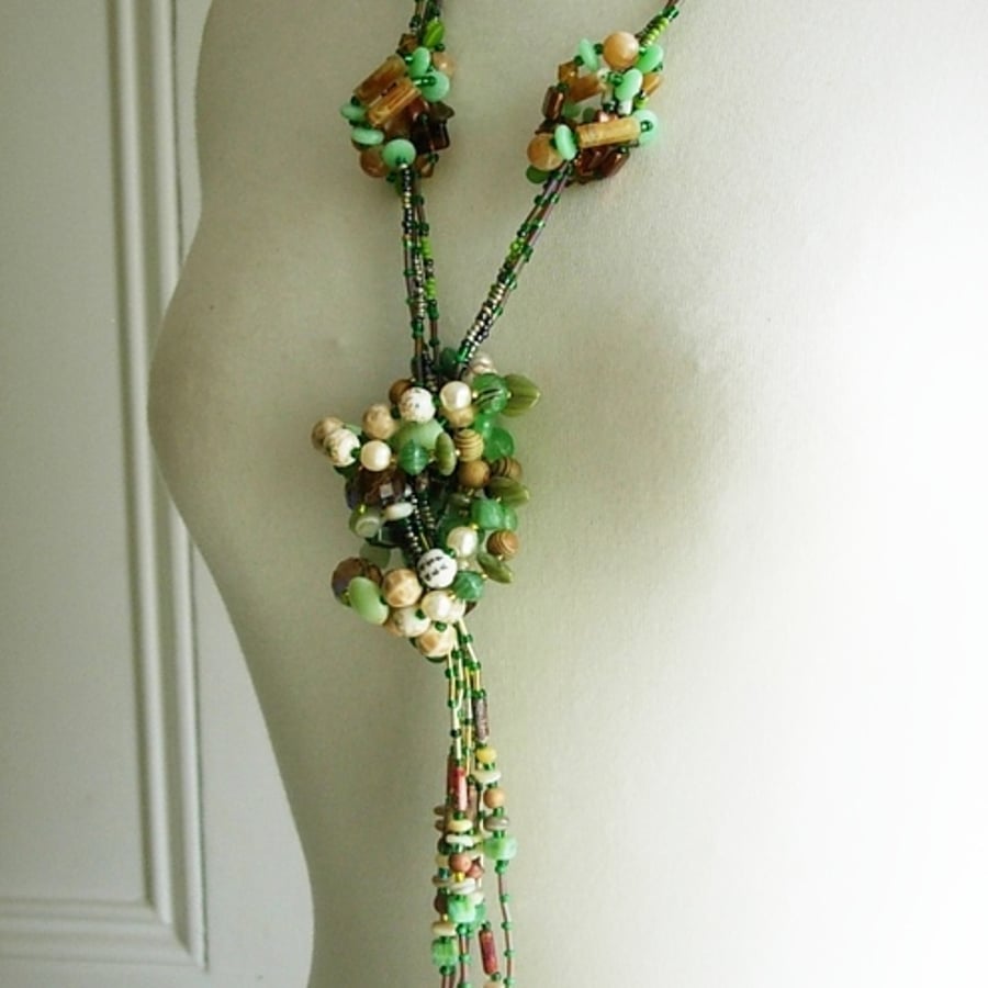 Love Knot Necklace - Spring Earth
