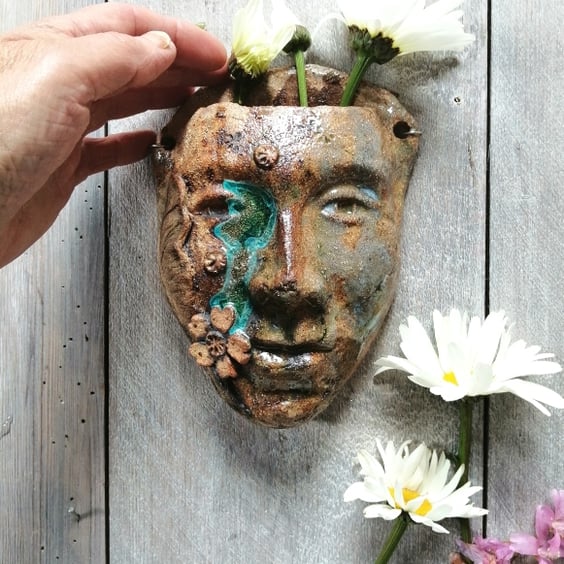  Ceramic Wall Pot