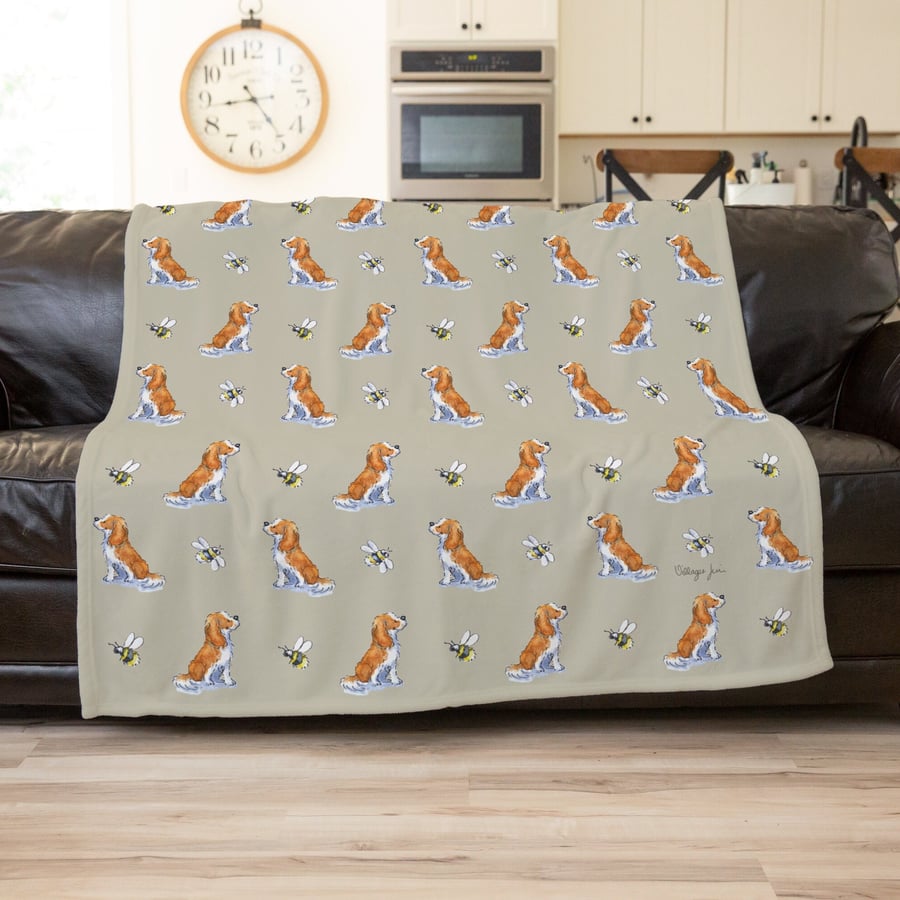 Cavalier King Charles Spaniel and Bee Throw
