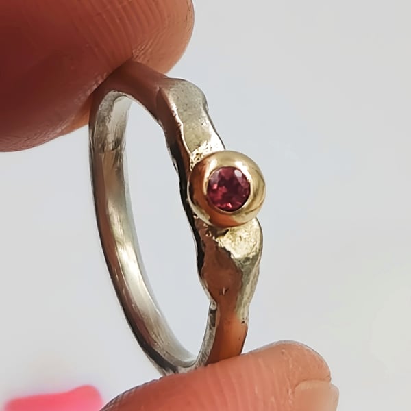 Molten Silver Pinky Ring with Gold Granule and Garnet