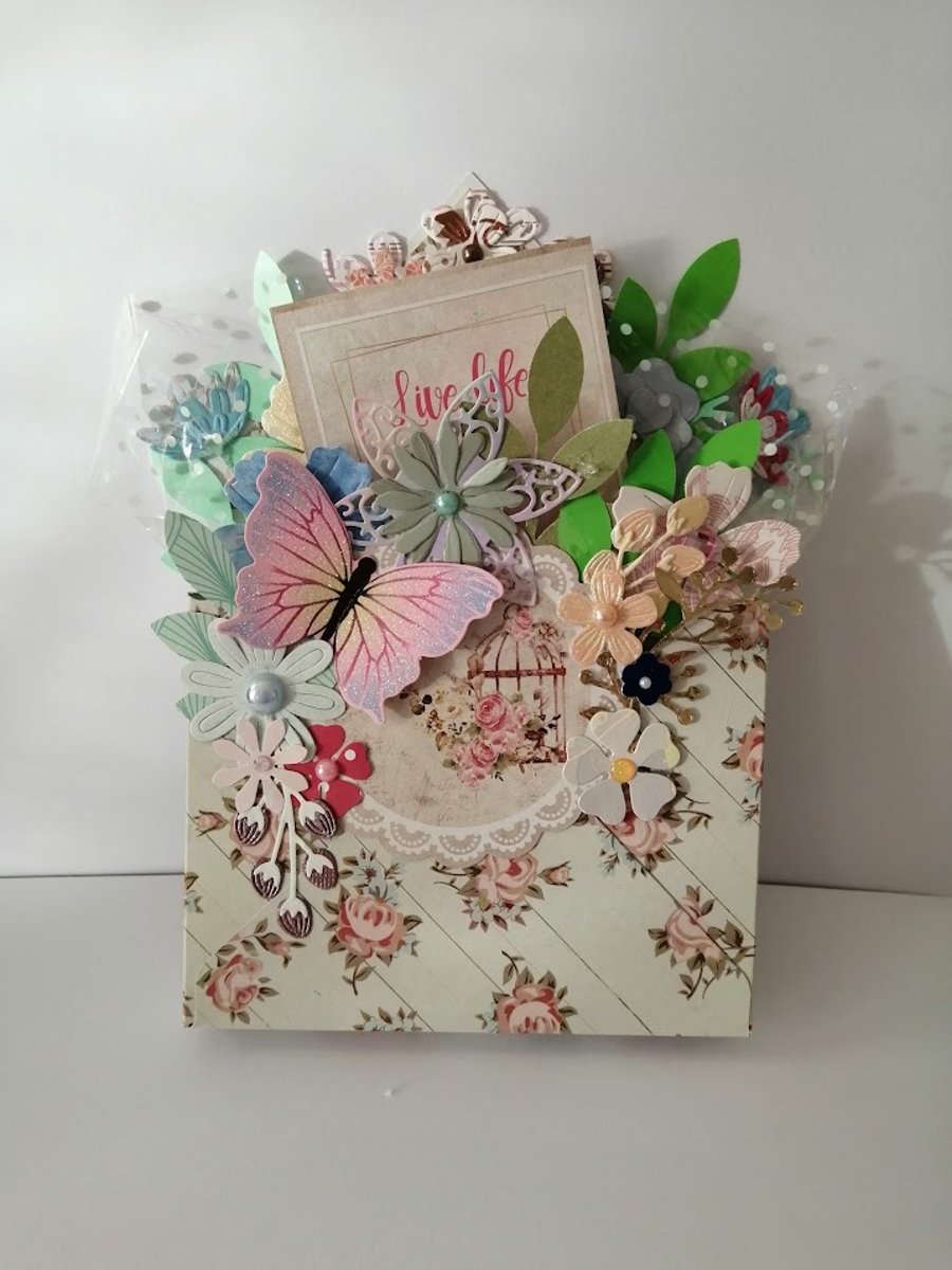 Gorgeous Envelope Box bouquet card