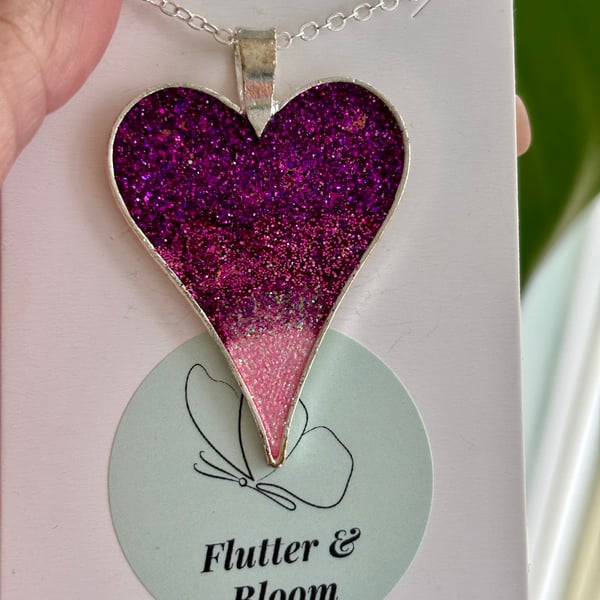 Twilight Heart – Glitter Gradient Pendant Necklace