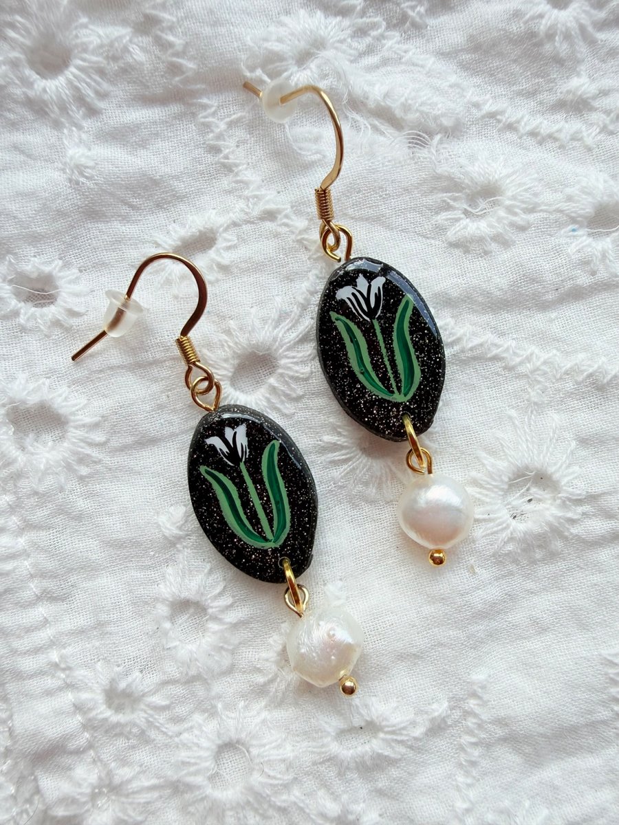 Dainty White Tulip Pearl Drop Earrings 