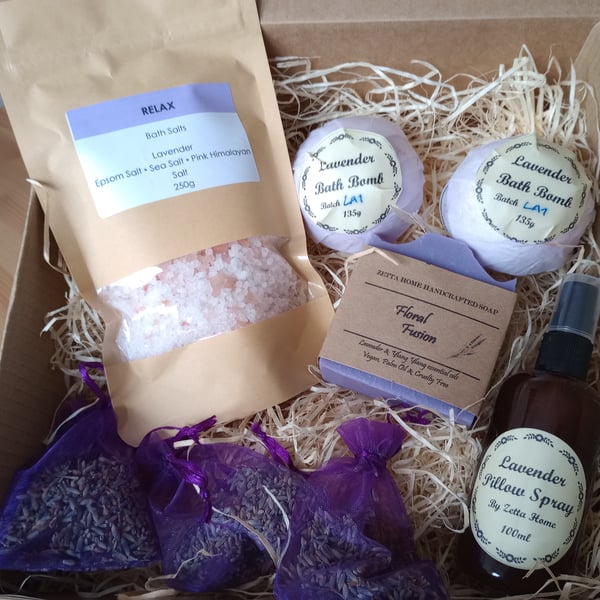 Lavender Gift set, relaxing gift, pamper hamper, self care gift