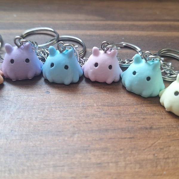 Cute Ghost Cat Clay Keyring