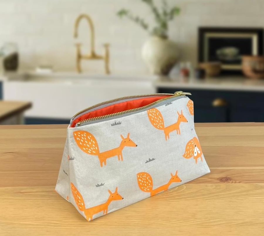 SALE Cute design BAG Pouch for Crafts, Cosmetics, Medicines, Purse, Pencil Case 