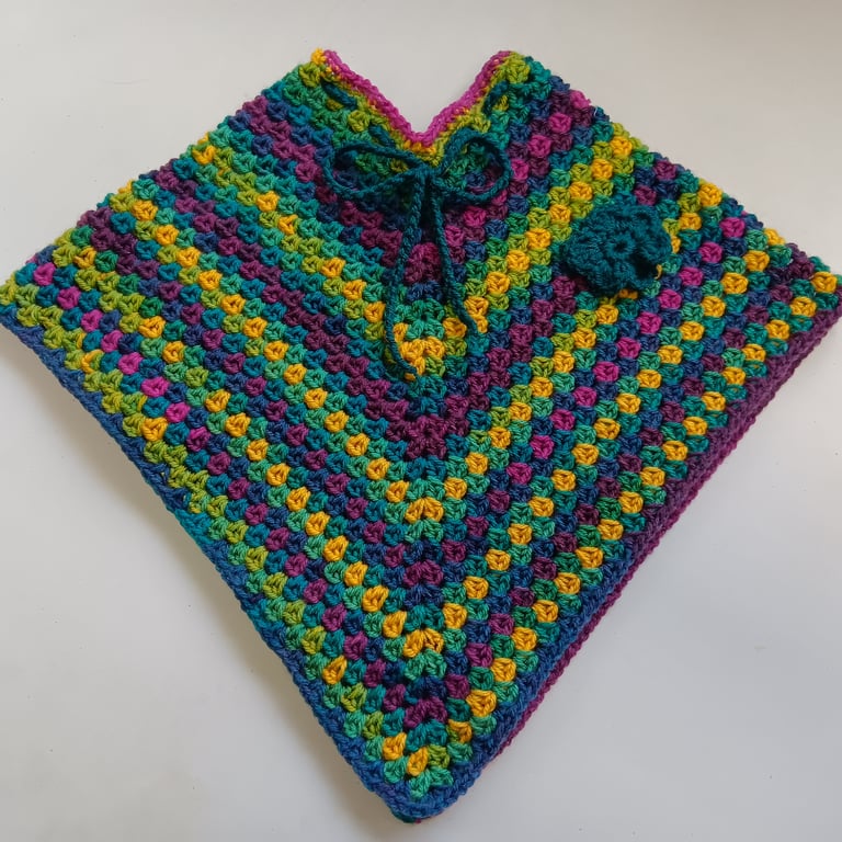 Crochet Child's Poncho (Forest Green) - adorable outerwear!