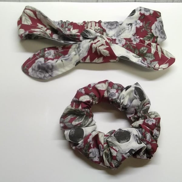 Gothic skulls headband, red skull scrunchie goth skull print cotton scrunchie