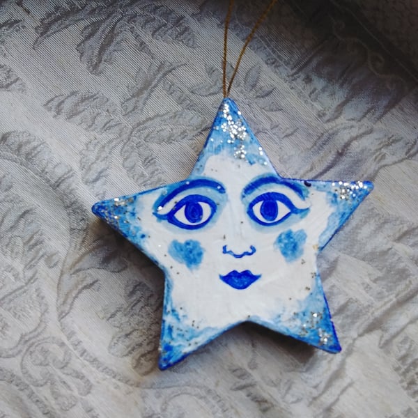 Star Decoration in White and Blue 