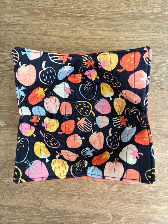 Perfectly Imperfect Strawberry Print Quilted Fabric Bowl Cosy