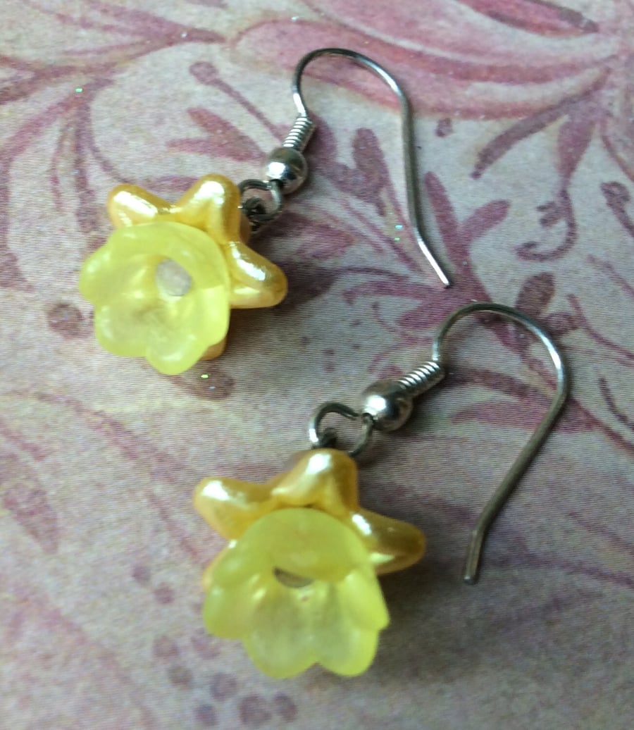 Pretty Yellow Lucite Flower Drop Earrings