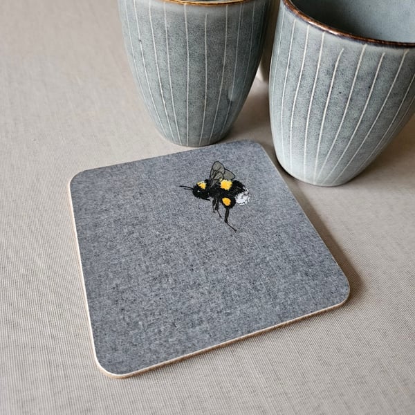 Coaster, Bee coaster, buff-tailed bumblebee, new home present