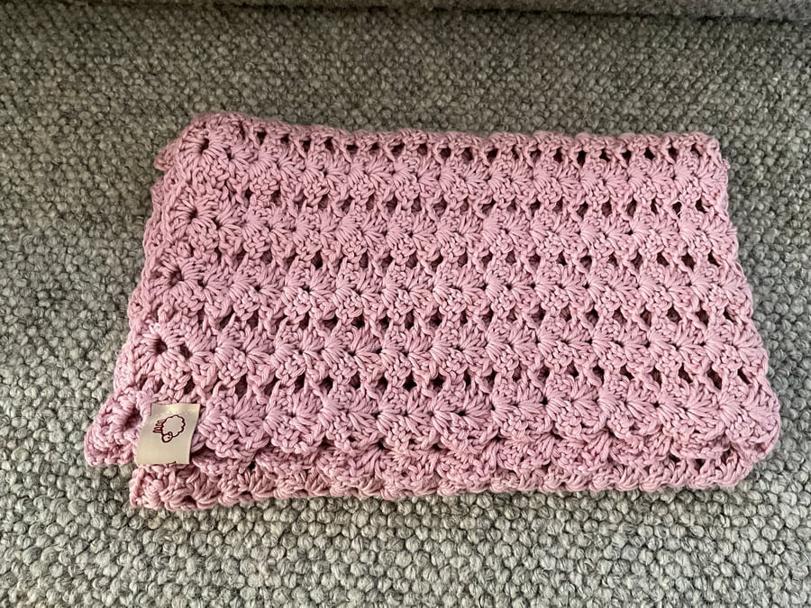 Lace blanket