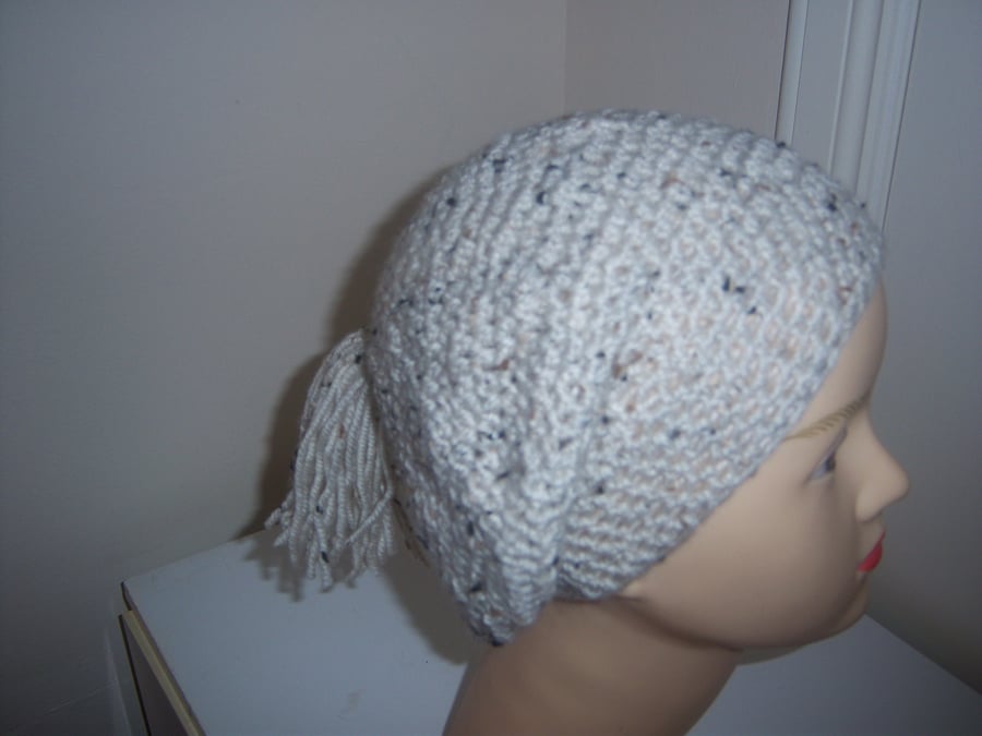 SLOUCHY ARAN TWEED BEANIE 22INS HEAD 25% WOOL