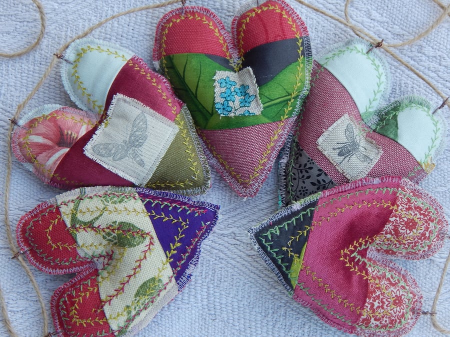 Patchwork hearts - 56 cm - Bunting, wall hanging