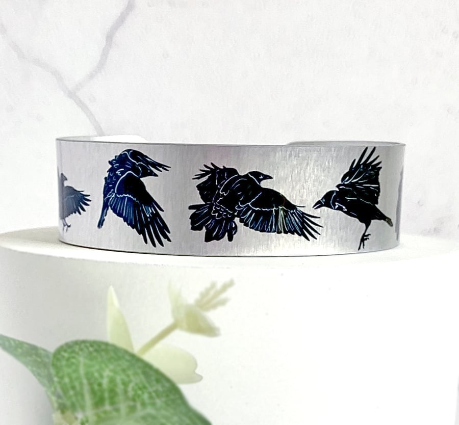 Crow raven cuff bracelet, handmade bird jewellery, can be personalised. B646
