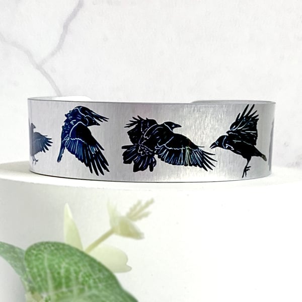 Crow raven cuff bracelet, handmade bird jewellery, can be personalised. B646