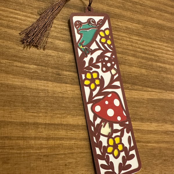 Handmade Paper Cut-Out Bookmark – Frog & Toadstool Design