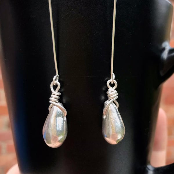 Solid silver teardrop earrings