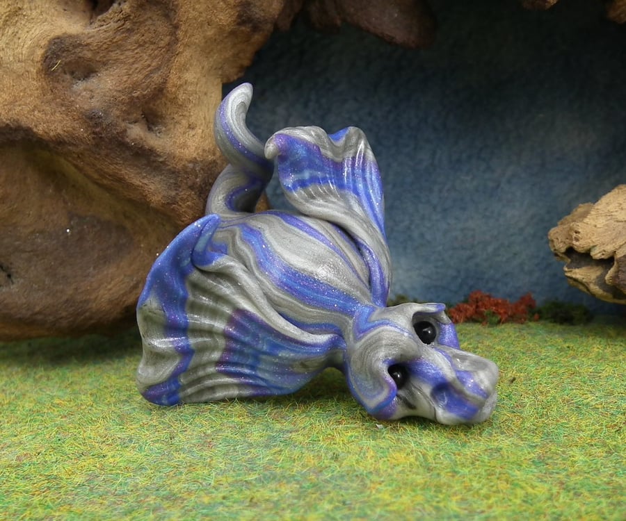 Silver Variegated Dragon 'Sylvan' OOAK Sculpt by artist Ann Galvin Gnome Village