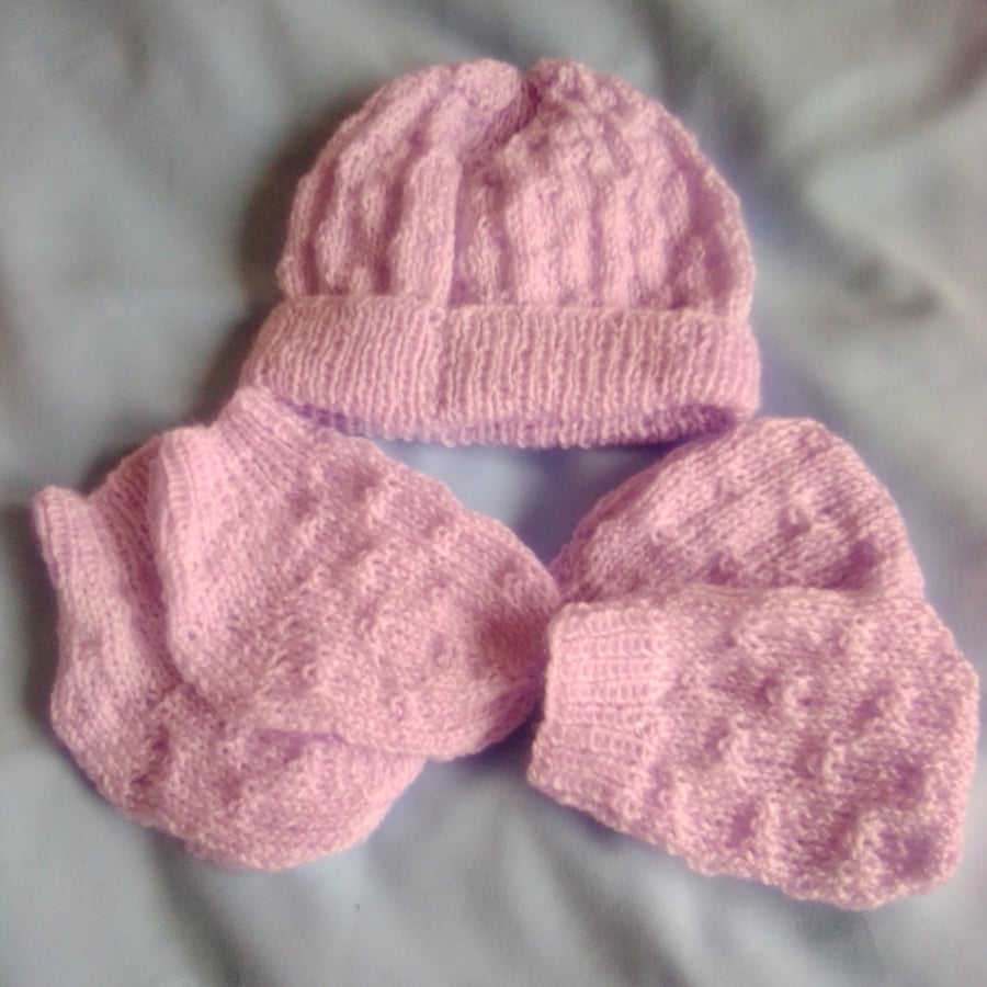 Baby's Basket Weave Hat Set, Baby Shower Gift, Custom Make, Prem Sizes Available