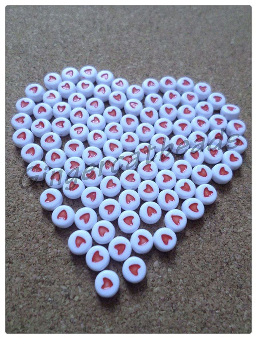 50 x Acrylic Flat Round Beads - Red Hearts - 7mm 
