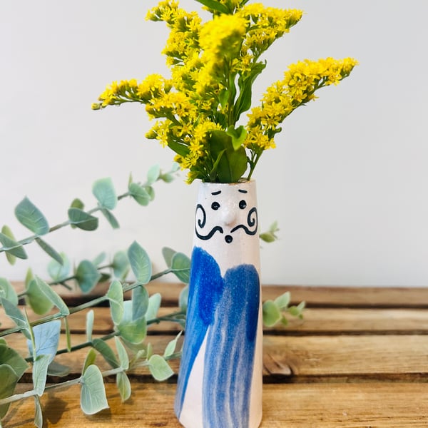 Small People Vase 