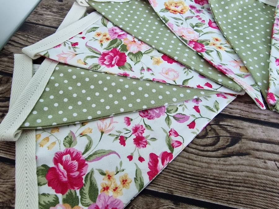 Vintage Style Wild Pink flowers & Sage Spotted Double Sided Handmade Fabric Bunt