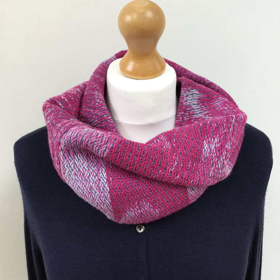 Handwoven cotton pink cowl - infinity scarf