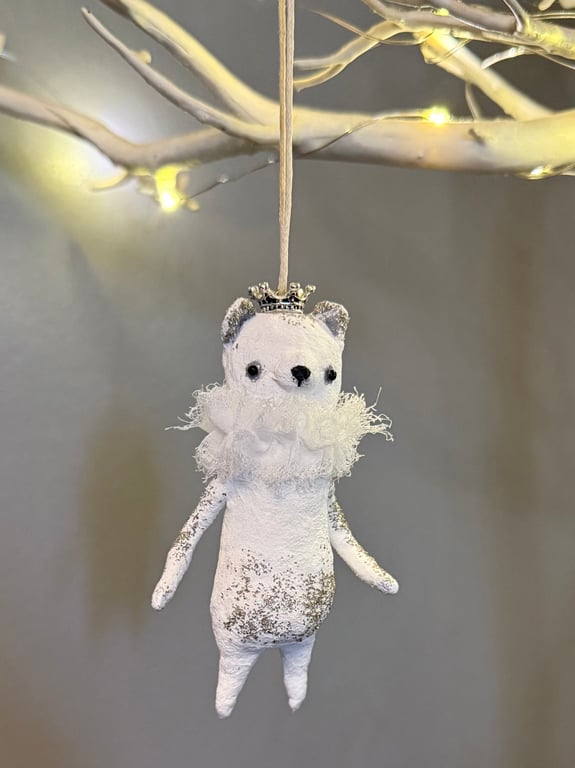 Spun Cotton Christmas Polar Bear Queen 2