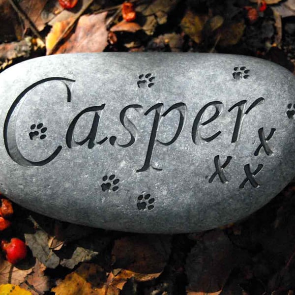 Personalised Pet Memorial Stone for Pet Dog Cat Garden UK - Simple