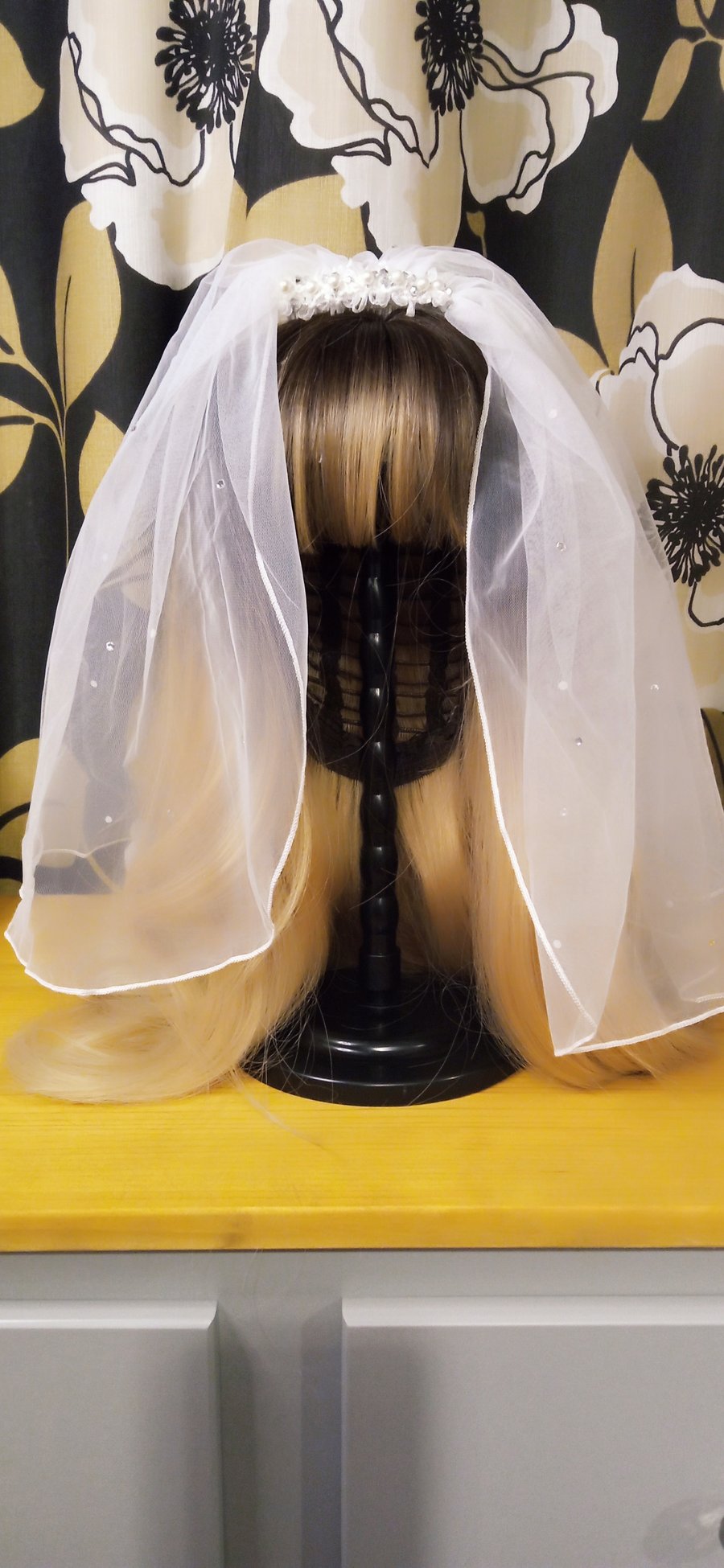 Hand finished wedding veil 1 tier 