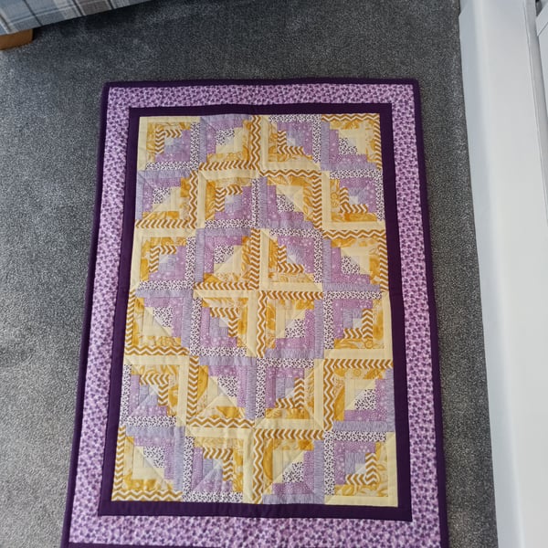 Baby Quilt, Purple & Yellow, Log Cabin, 36ins x 26ins, Washable
