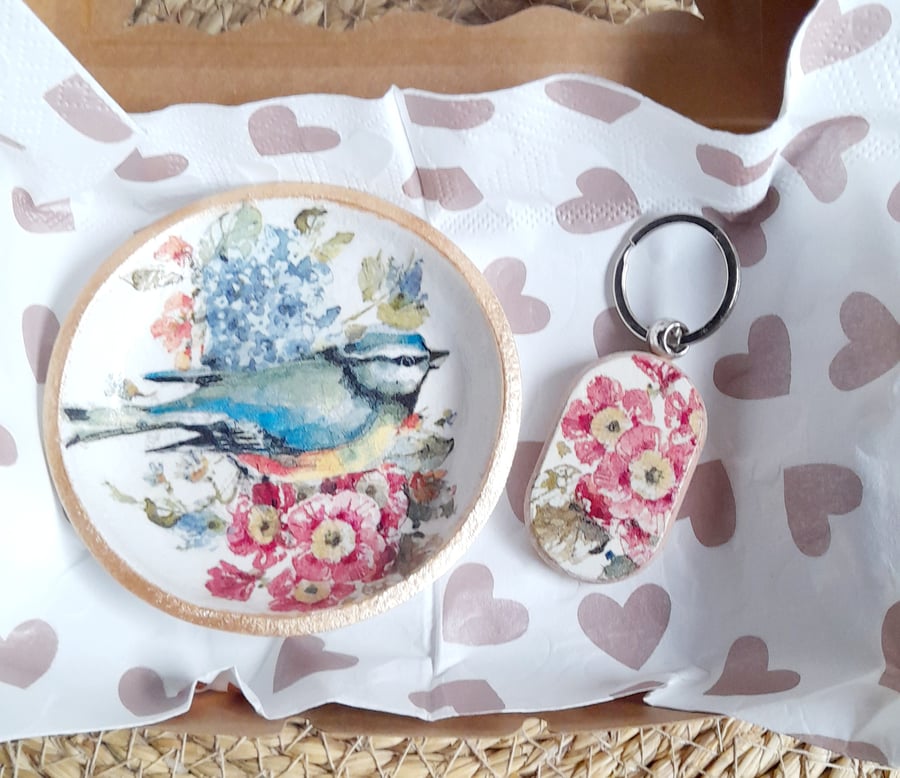 FREE POSTAGE Blue Tit & Floral Clay trinket dish & matching keyring 