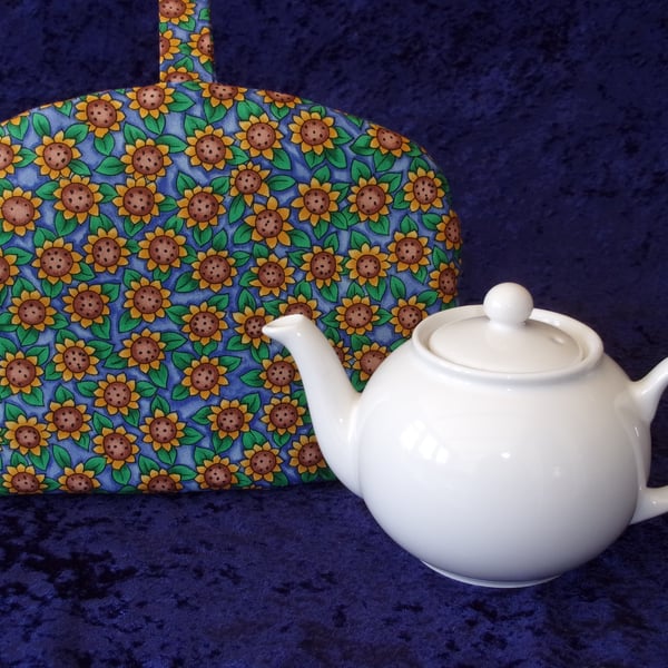 Small Tea Cosy with Small Sunflowers