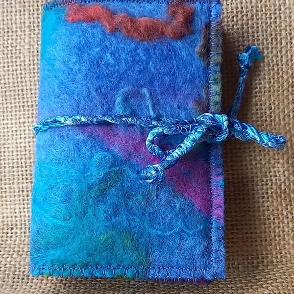 Handmade Felt Needle Case – Handmade Needle Book for Sewing Needles & Pins 