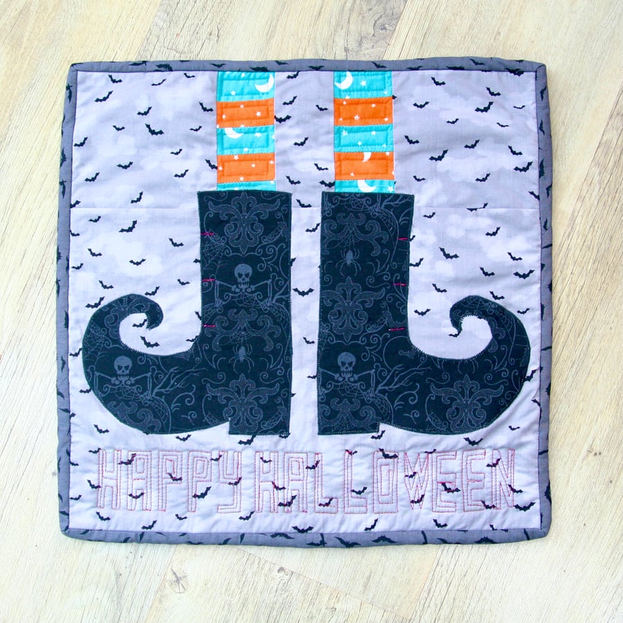Halloween 'Witches Boots' Mini Quilt Wall Hanging or Table Topper