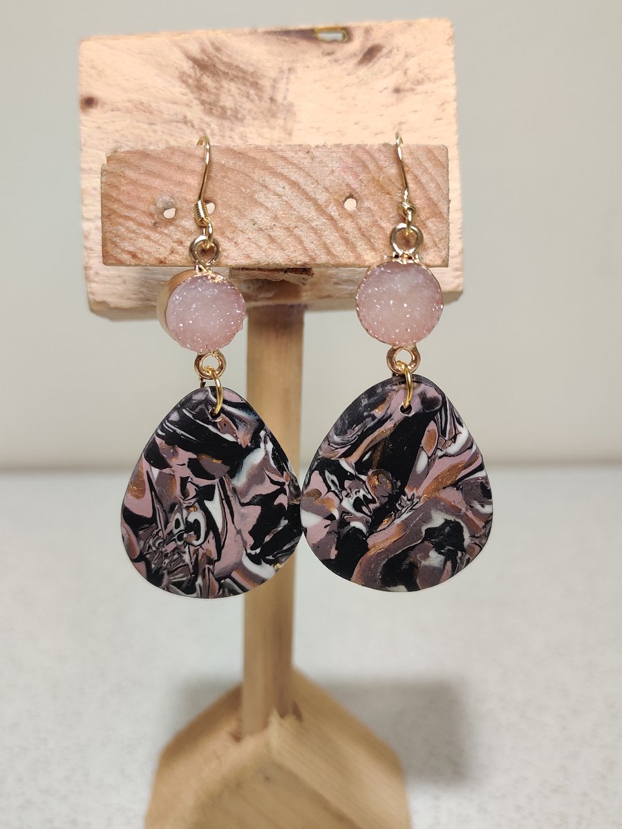 Makume Gane pale rock pebble polymer clay earrings 