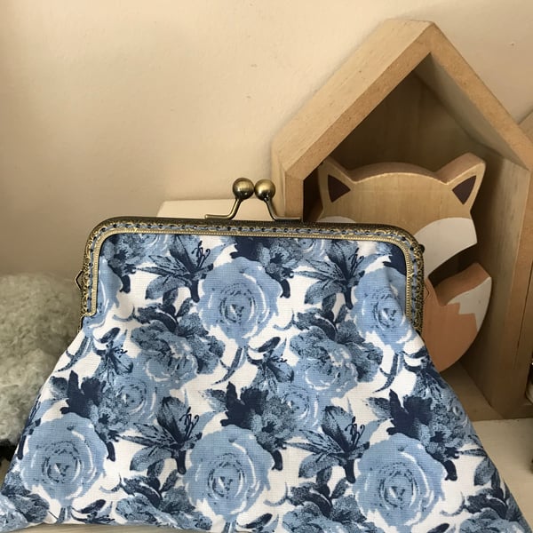 Blue Floral Cotton 15cm Purse
