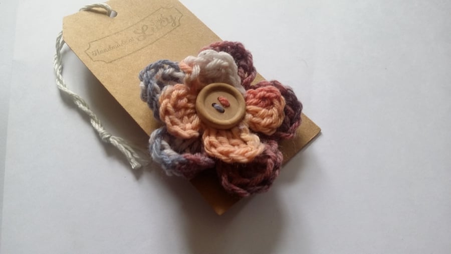 Crochet flower brooch